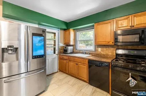 2 Francisco Avenue Little Falls NJ 07424