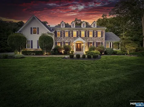 28 Arbor Road North Caldwell NJ 07006