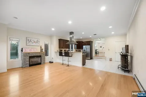 220B Glen Avenue Palisades Park NJ 07650