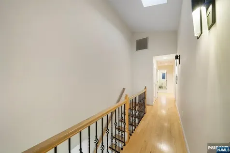 220B Glen Avenue Palisades Park NJ 07650