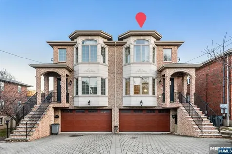 220B Glen Avenue Palisades Park NJ 07650