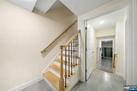 220B Glen Avenue Palisades Park NJ 07650