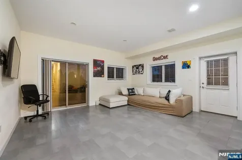 220B Glen Avenue Palisades Park NJ 07650