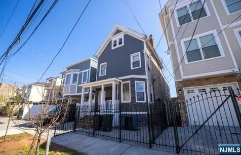 226 Fairmount Avenue Newark NJ 07103