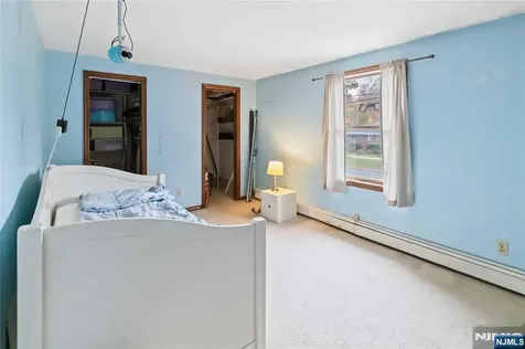 366 E Spring Valley Road Paramus NJ 07652