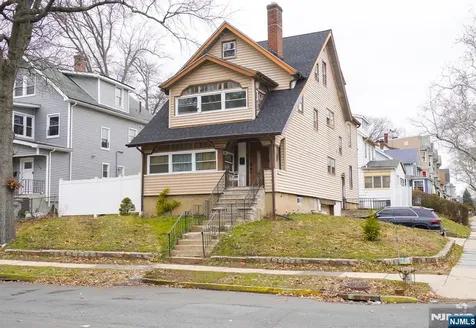 130 Elmwood Avenue East Orange NJ 07018
