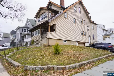 130 Elmwood Avenue East Orange NJ 07018