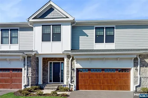 7 Saint Andrews Circle River Vale NJ 07675