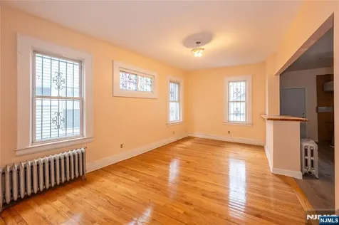 153 Augusta Street Irvington NJ 07111