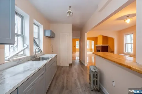 153 Augusta Street Irvington NJ 07111