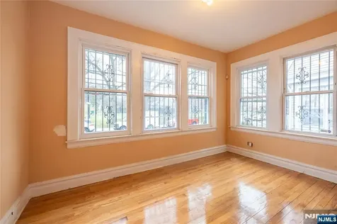 153 Augusta Street Irvington NJ 07111