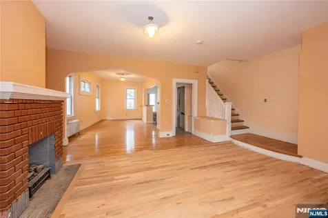 153 Augusta Street Irvington NJ 07111