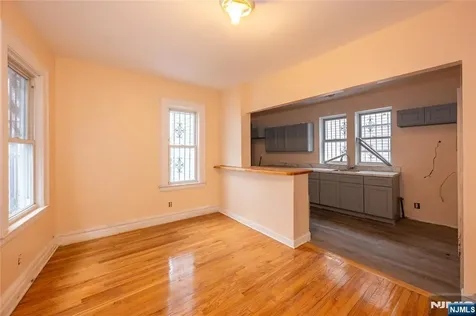 153 Augusta Street Irvington NJ 07111
