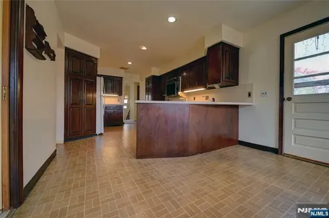 301 Grand Boulevard Emerson NJ 07630