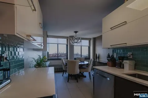 200 Winston Drive Cliffside Park NJ 07010