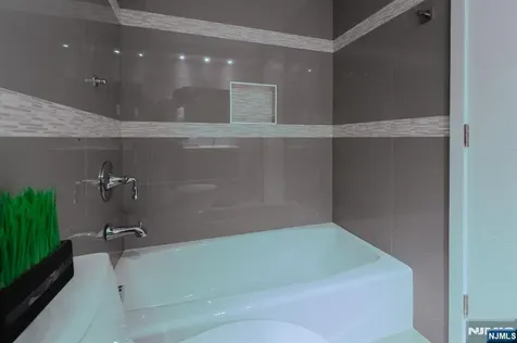 200 Winston Drive Cliffside Park NJ 07010