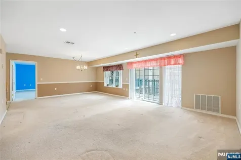 401 Dercole Norwood NJ 07642