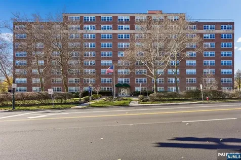 926 Bloomfield Avenue Glen Ridge NJ 07028