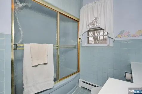 26 Wareham Road Dumont NJ 07628