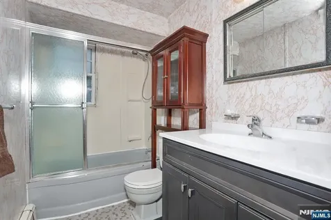 26 Wareham Road Dumont NJ 07628