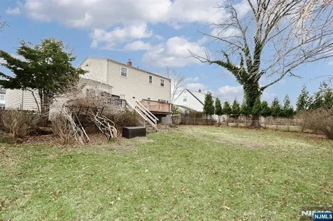 26 Wareham Road Dumont NJ 07628