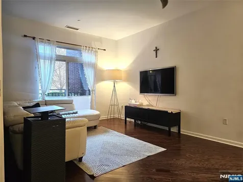1121 Riverview Avenue Englewood NJ 07631