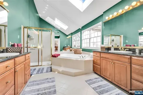 24 Vista Drive Mount Olive Township NJ 07836