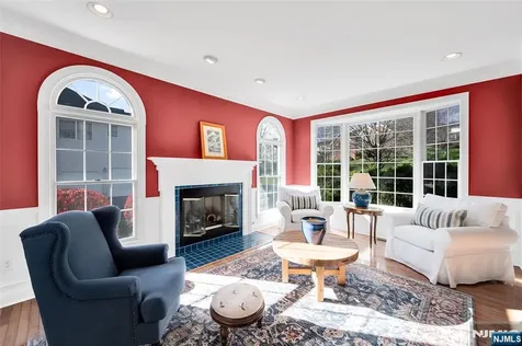 24 Vista Drive Mount Olive Township NJ 07836