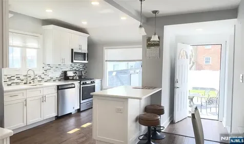 9 Chestnut Street North Arlington NJ 07031