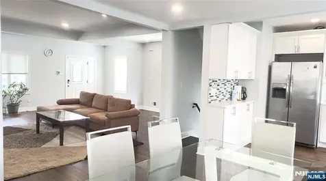 9 Chestnut Street North Arlington NJ 07031