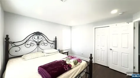 9 Chestnut Street North Arlington NJ 07031