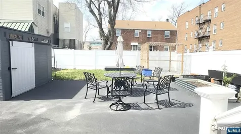9 Chestnut Street North Arlington NJ 07031