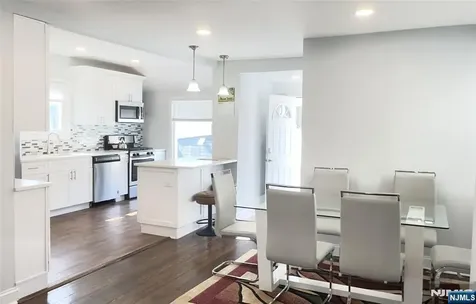 9 Chestnut Street North Arlington NJ 07031
