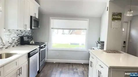 9 Chestnut Street North Arlington NJ 07031