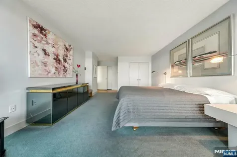 1500 Palisade Fort Lee NJ 07024