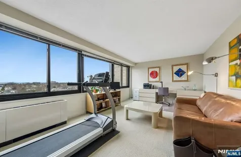 1500 Palisade Fort Lee NJ 07024