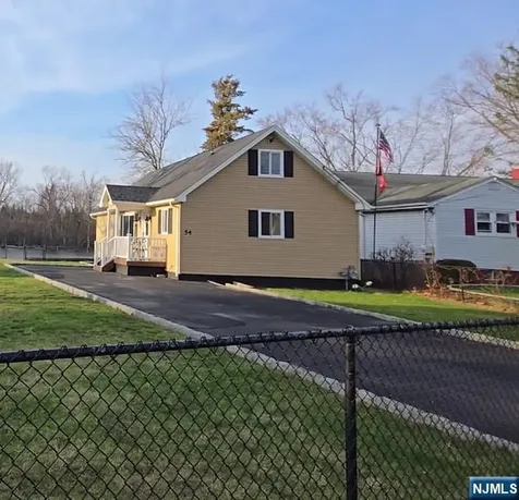 54 Riverview Circle Little Falls NJ 07424