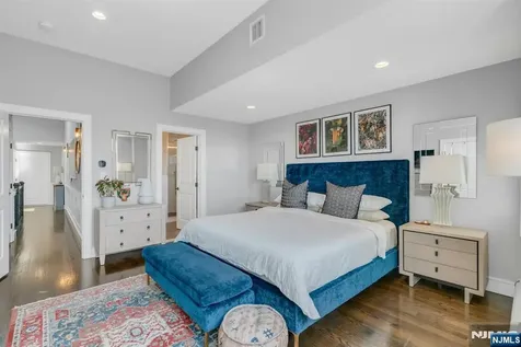 387 Lincoln Avenue Cliffside Park NJ 07010