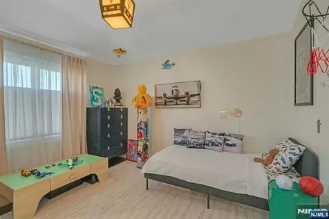 387 Lincoln Avenue Cliffside Park NJ 07010