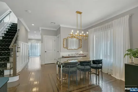 387 Lincoln Avenue Cliffside Park NJ 07010