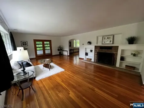 56 Grandview Place North Caldwell NJ 07006
