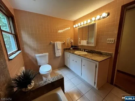 56 Grandview Place North Caldwell NJ 07006
