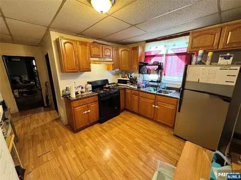 219 Lawrence Place Paterson NJ 07501