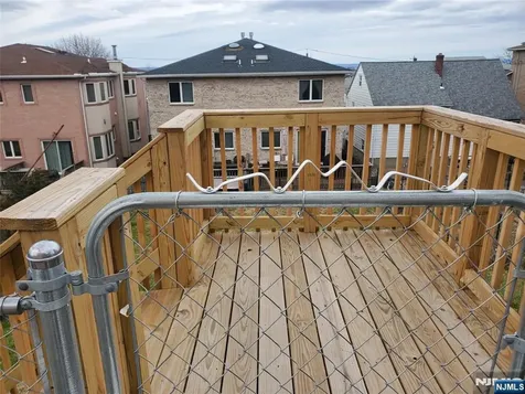 143 Bergen Boulevard Palisades Park NJ 07650