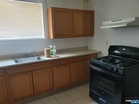 143 Bergen Boulevard Palisades Park NJ 07650