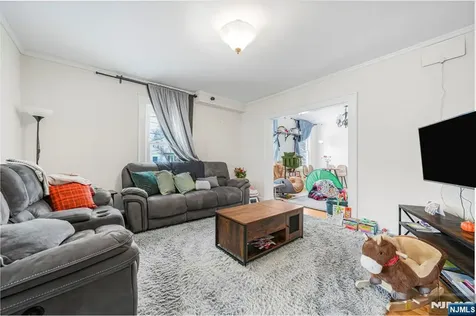 6 Franklin Avenue Montclair NJ 07042