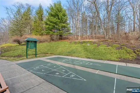 4 Richmond Road West Milford NJ 07480