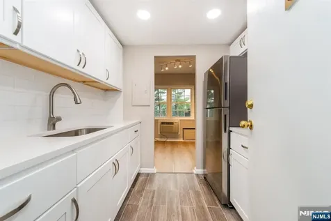 550 Fairview Westwood NJ 07675
