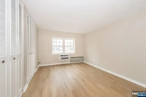 550 Fairview Westwood NJ 07675
