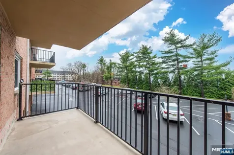 550 Fairview Westwood NJ 07675
